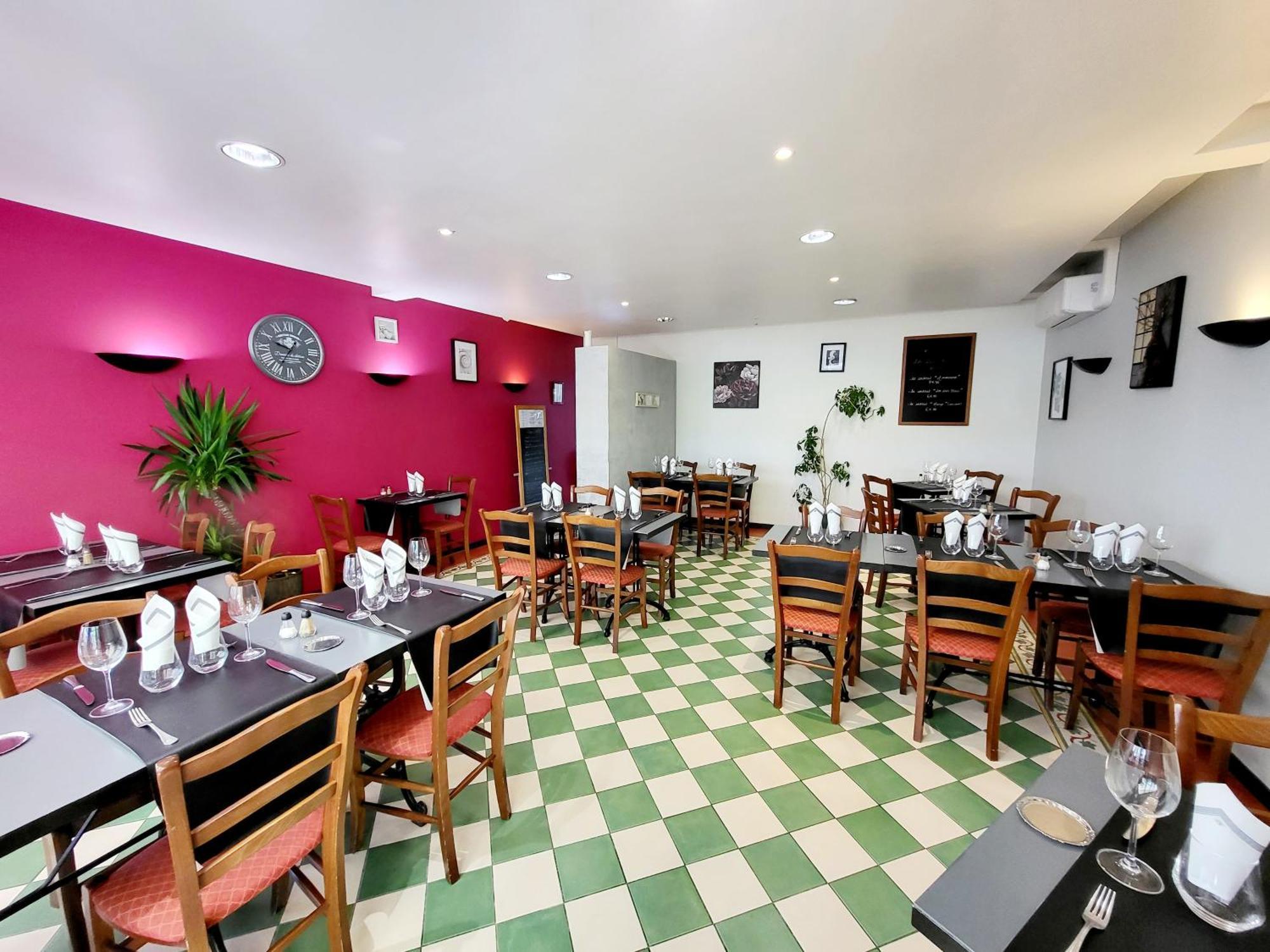 Clérac Auberge Des Lacs Bleus מראה חיצוני תמונה